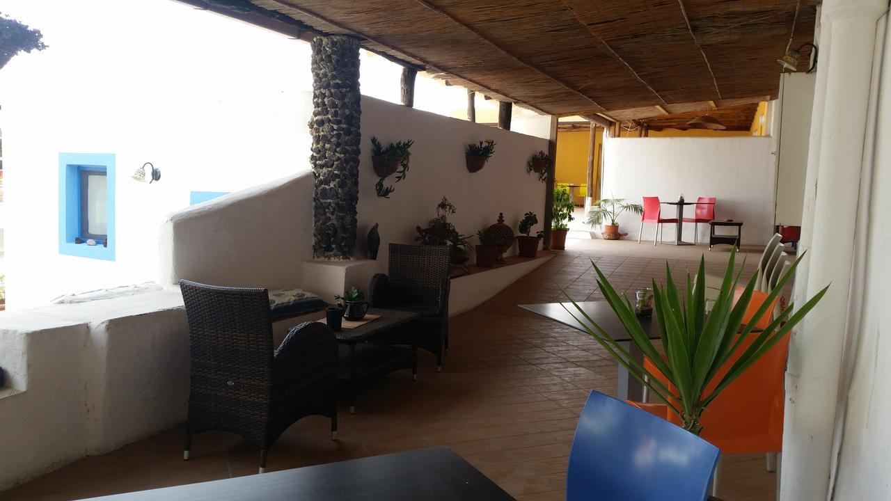 Albergo Seaside Leni Exterior photo